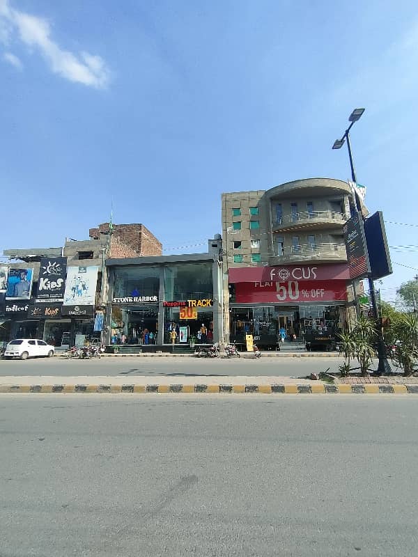 4.5 Marla Commercial Site Triple Storey Building For Rent At Green Avenue Commercial, Near Total Petroleum, 204 Chak, East Canal Road Faisalabad 2