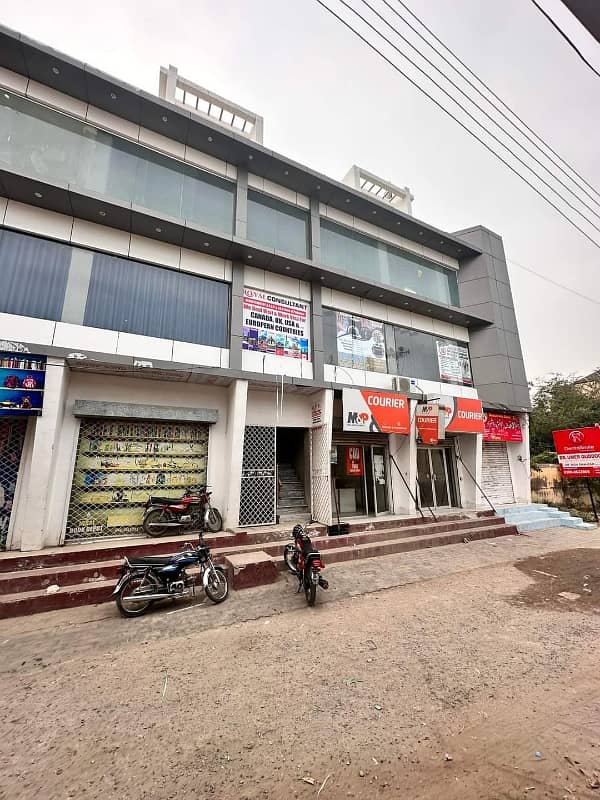 4.5 Marla Commercial Site Triple Storey Building For Rent At Green Avenue Commercial, Near Total Petroleum, 204 Chak, East Canal Road Faisalabad 0