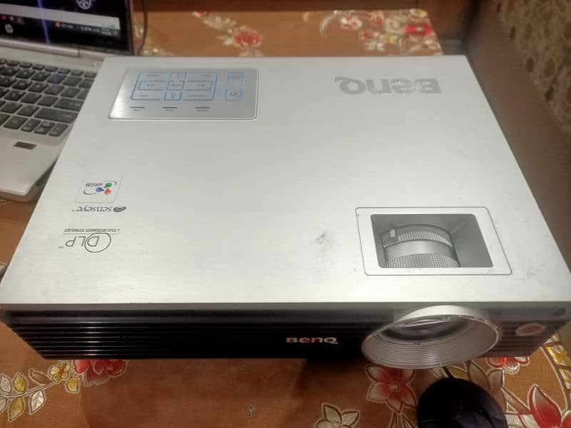 BenQ MP770 Projector for Sale 0