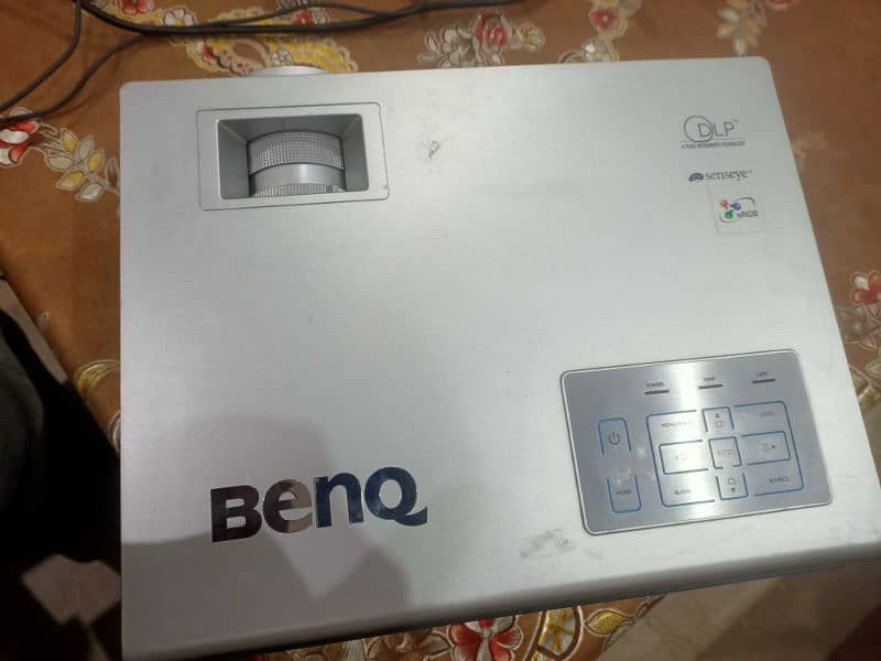 BenQ MP770 Projector for Sale 1