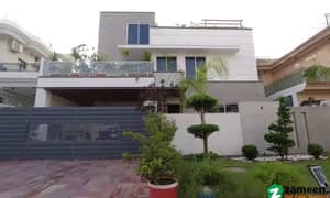 Brand New 1 Kanal Double Story House For Sale G-11