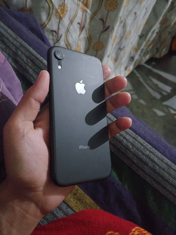 Iphone XR 4