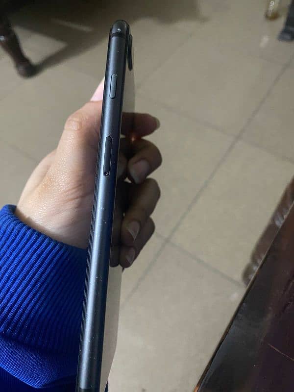 iPhone 8 plus 10/9 condition 1