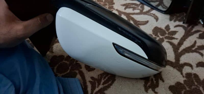 KIA STONIC SIDE MIRRORS 7