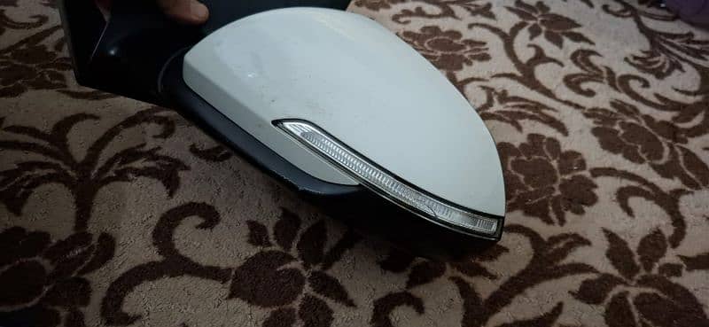 KIA STONIC SIDE MIRRORS 9