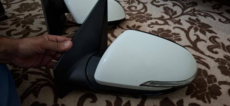 KIA STONIC SIDE MIRRORS 11