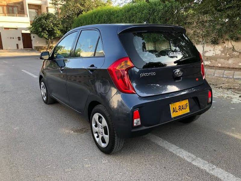 KIA Picanto 2024 1