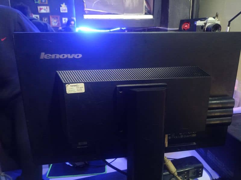 Lenovo 24 inch Led 1080 1