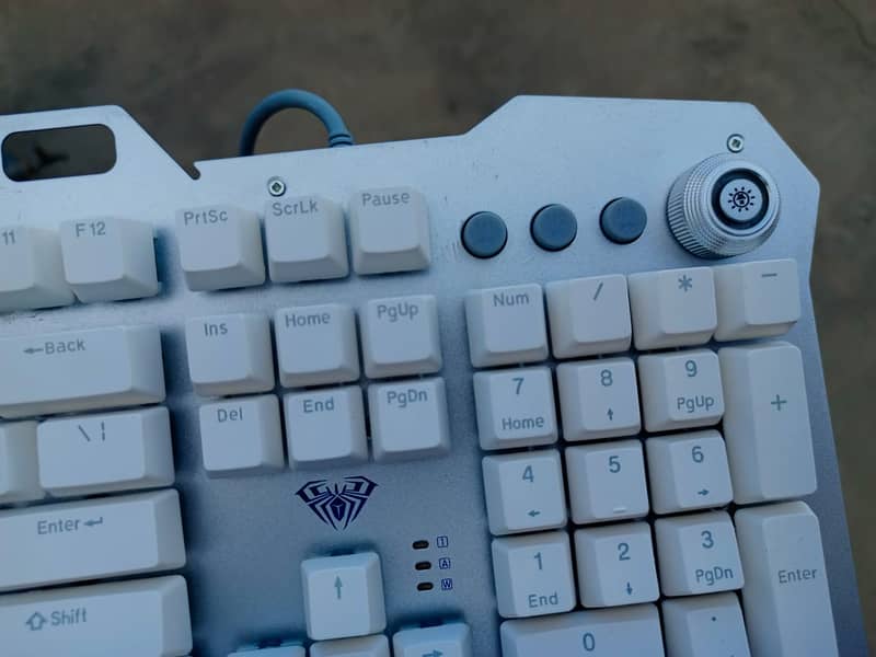 Aula  Mechanical Keyboard ( White ) 5