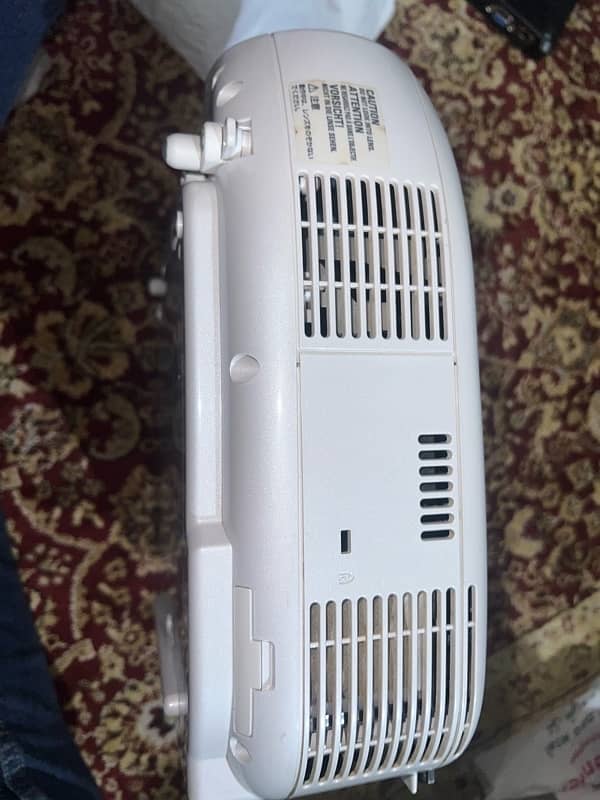 NEC LT280 Projector 6