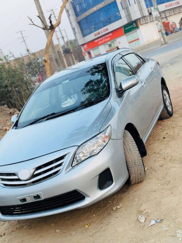 Toyota Corolla GLI 2013 3