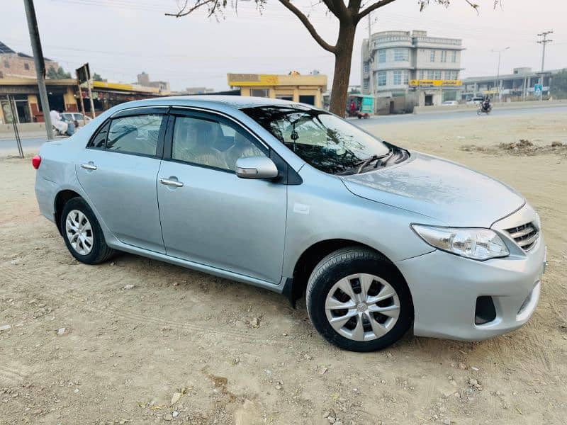 Toyota Corolla GLI 2013 13