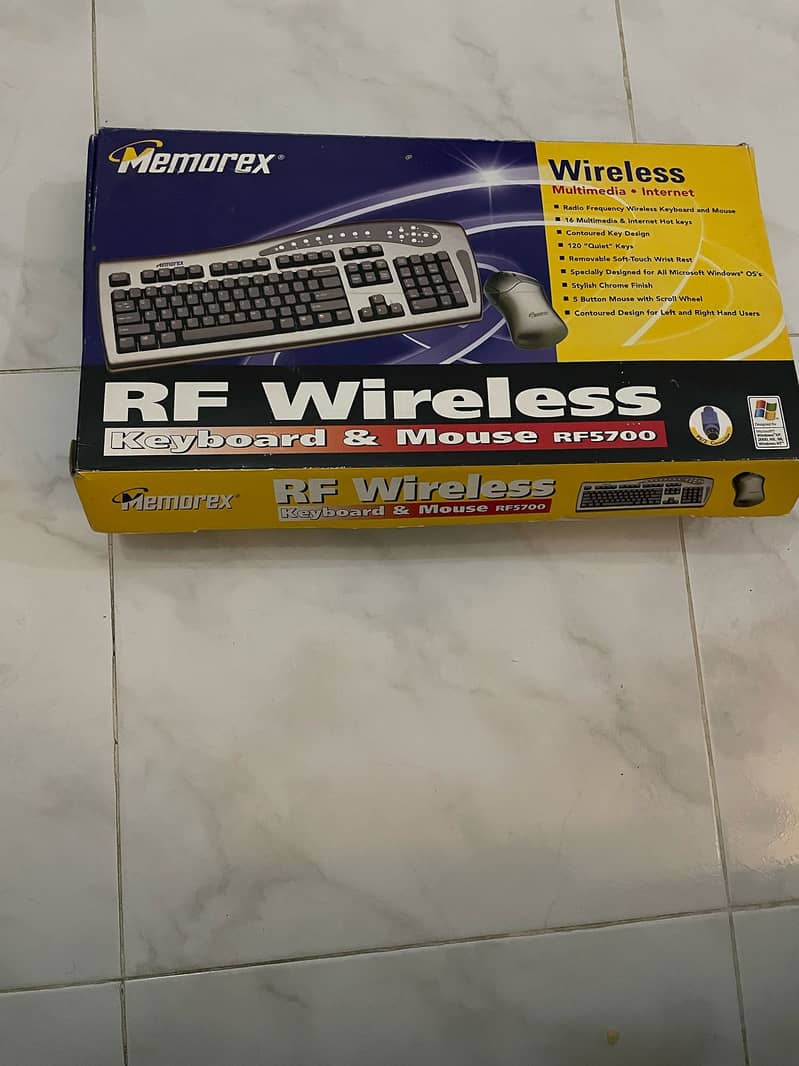 MEMOREX RF 5700 4