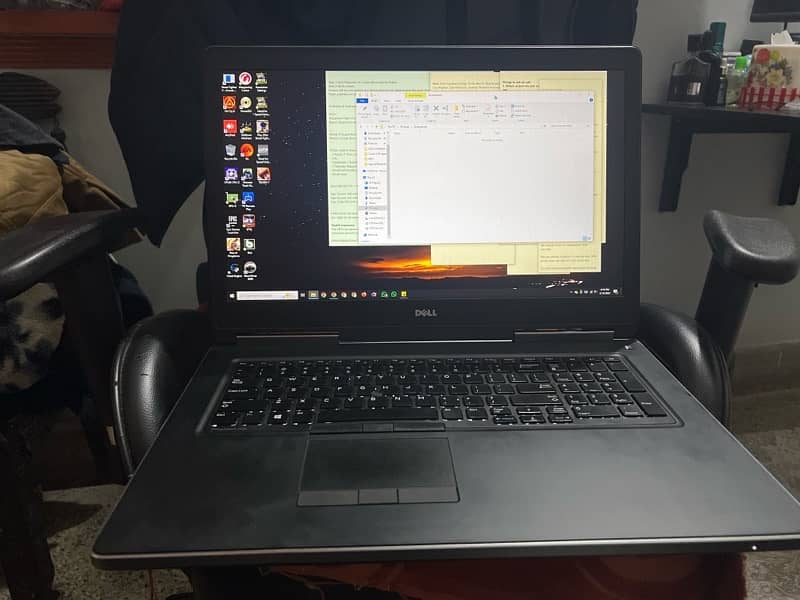 Dell Precision 7720 1