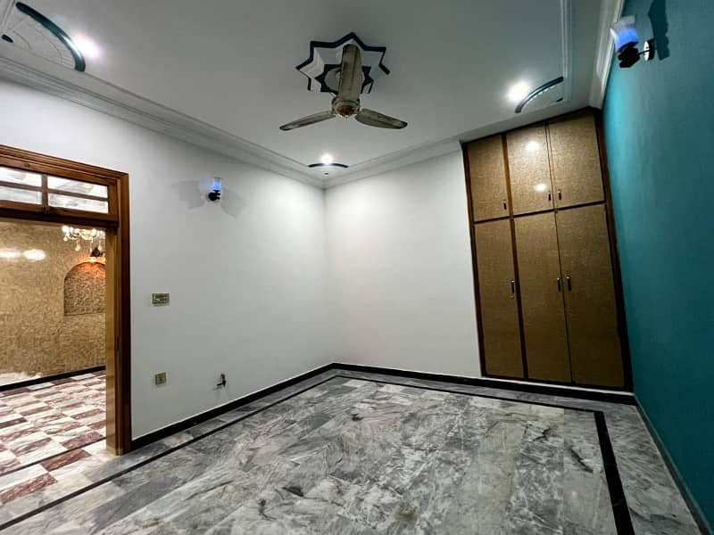 Prime Location Lower Portion For rent Situated In Warsak Road 15