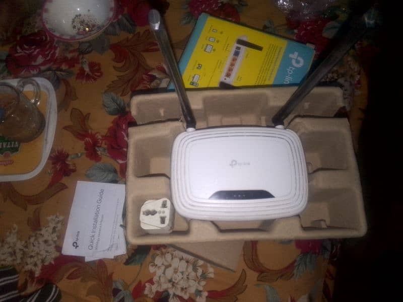 TP-Link wifi device 1