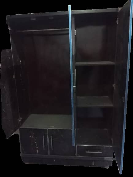 3 door wardrobe / cupboard / Almari / furniture / wardrobe 1