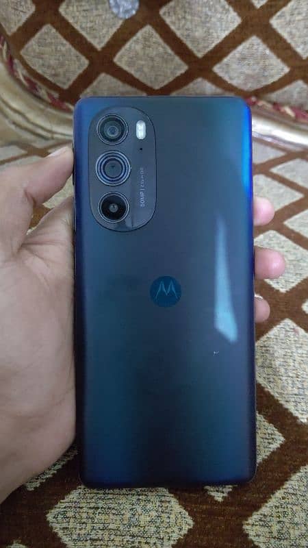 Motorola edge 30 Pro 2