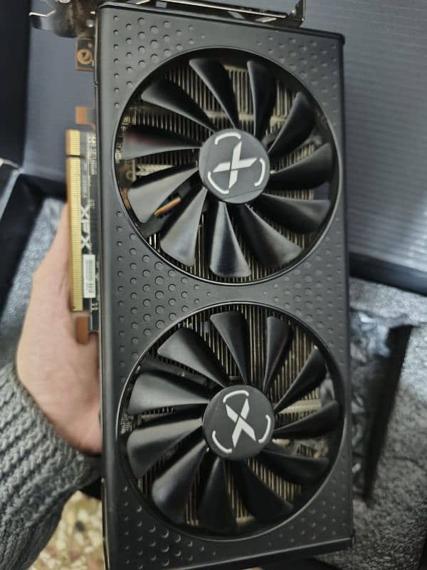 xfx Rx 6600xt with box 5