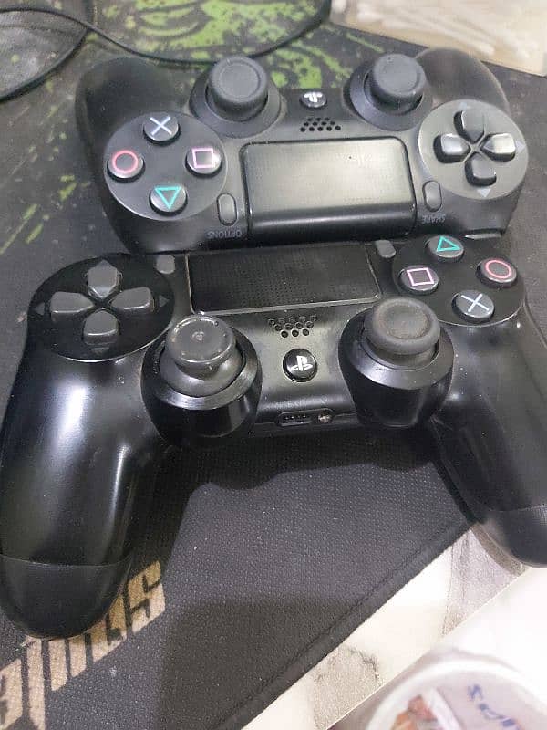 ps4 controllers 1 Original 1 copy 0