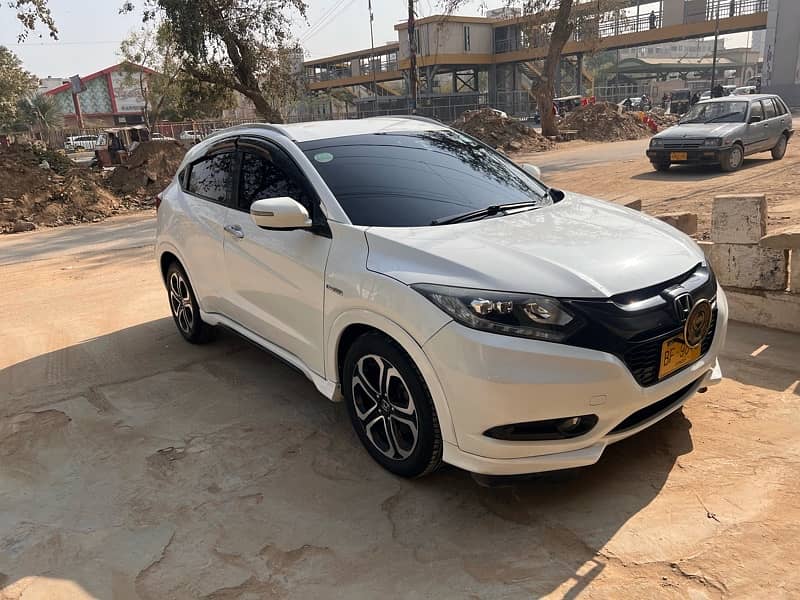 Honda Vezel 2015 0