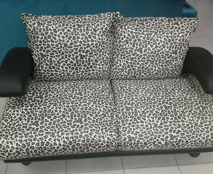 Vip Sofa Set 1