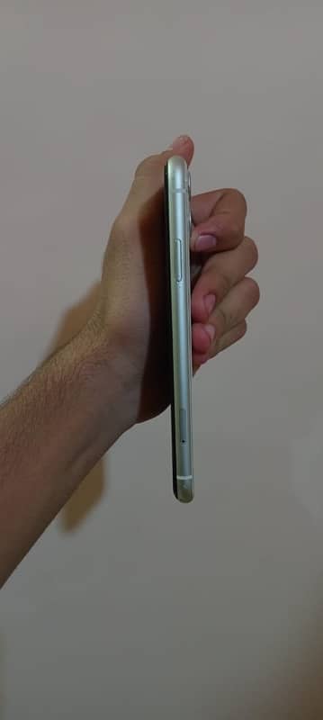 IPHONE 11 128 GB PTA APPROVED 8