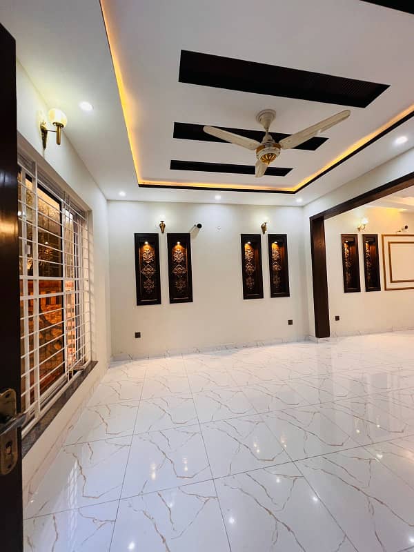 10 Marla Brand new House For Sale In Overseas B Block Bahria Town Lahore 1