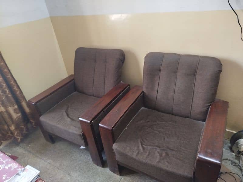 good condition sofa set 2 seater 2