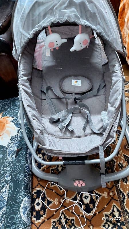 Urgent sell Automatic Baby swing Hayatabad Peshawar 1