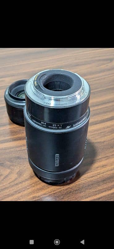 canon DSLR slightly used 5