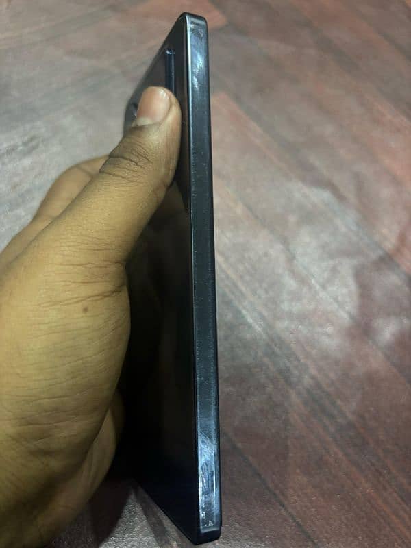 Infinix Note 40 8/256 3