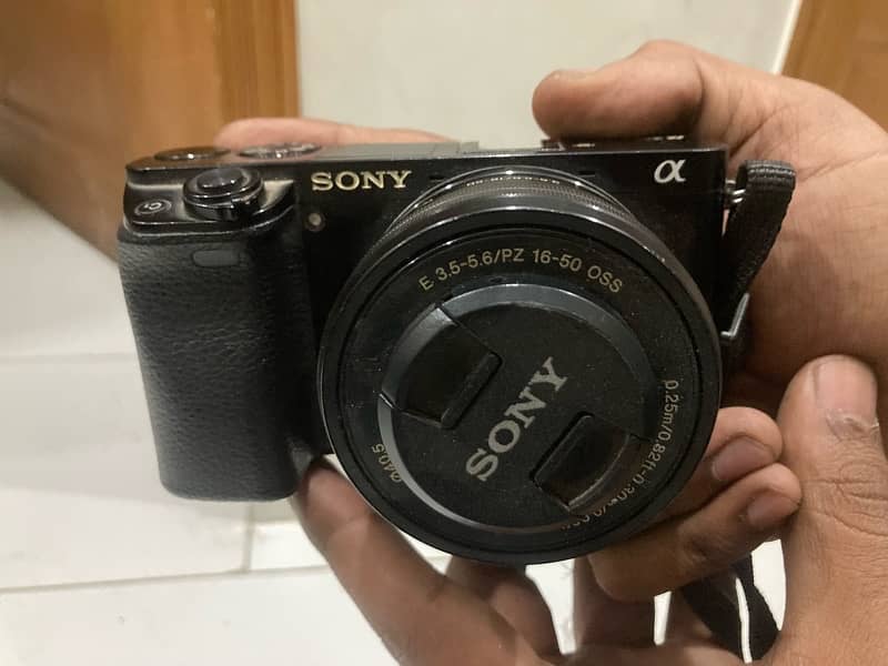 Sony A6000 exchange iPhone12/11promax10/9.5 with kit lens 16/50 urgent 4