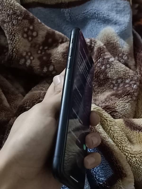 iPhone Xr 64gb non pta 5