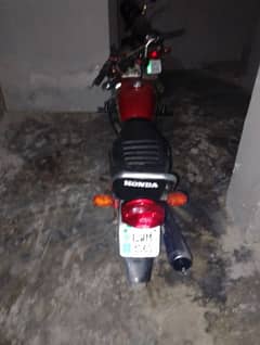 HONDA 125 FOR SALE jis ka rate acha laga us ko sell kardo ga