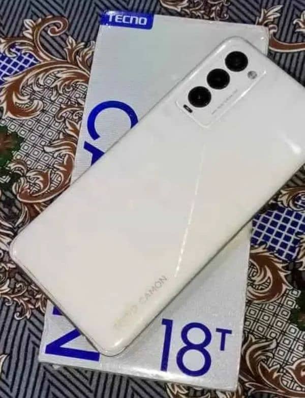 camon 18 1