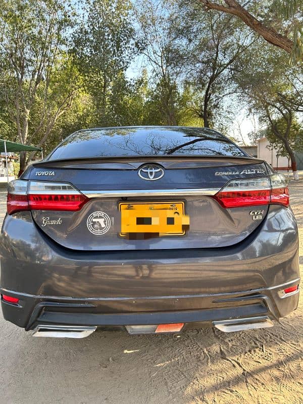 Toyota Altis Grande 2016 3