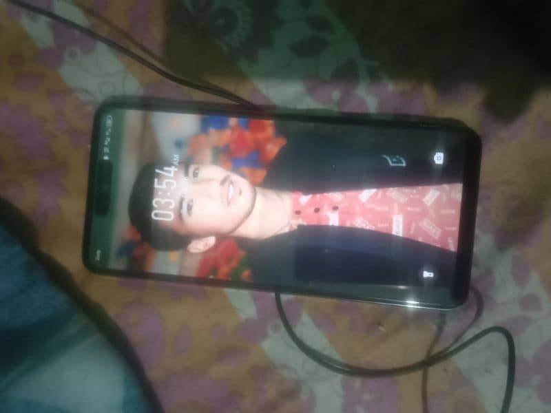 infinix hot 40i open box hai 10/10 9 mounth warranty hai box chrger 0