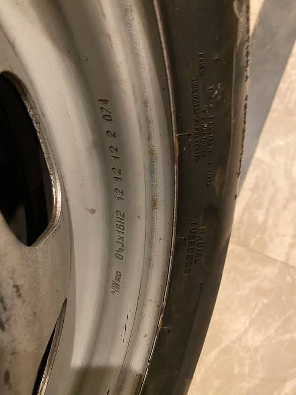 Spare Wheel R16 with tyer 4