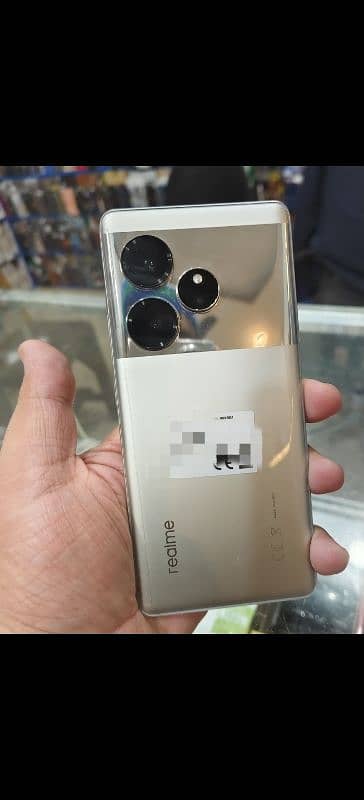 Realme GT6 3