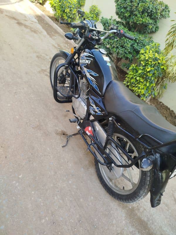 Suzuki GS SE 150 MODEL 2019 Karachi 0/3/4/6/2/2/04/6/0/3 1