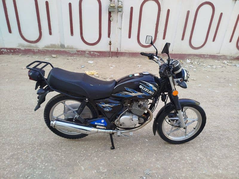 Suzuki GS SE 150 Model 2021 Karachi 0/3/4/6/2/2/0/4/6/0/3 6