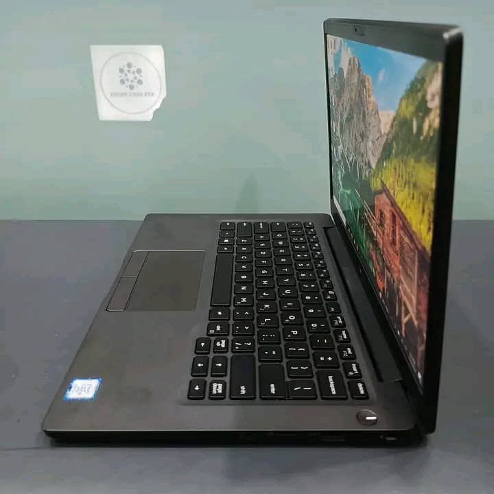 Dell Latitude 7300 Intel| Core i5-8th (8265U) 3.9GHz|8GBRAM|256GB SSD 1