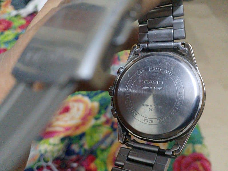 Casio 1375D 1AVDF 1