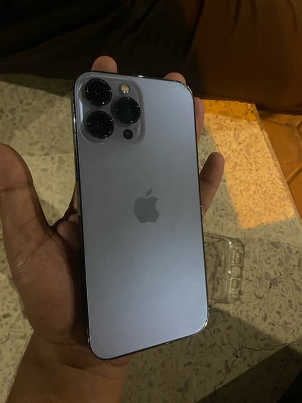 iphone 13 pro max 128gb Factory unlock BH 83. contact only wattsapp. 2