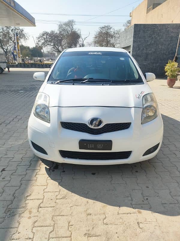 Toyota Vitz 2008 3