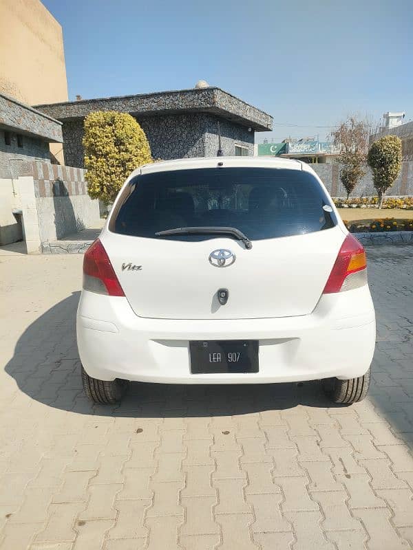 Toyota Vitz 2008 5