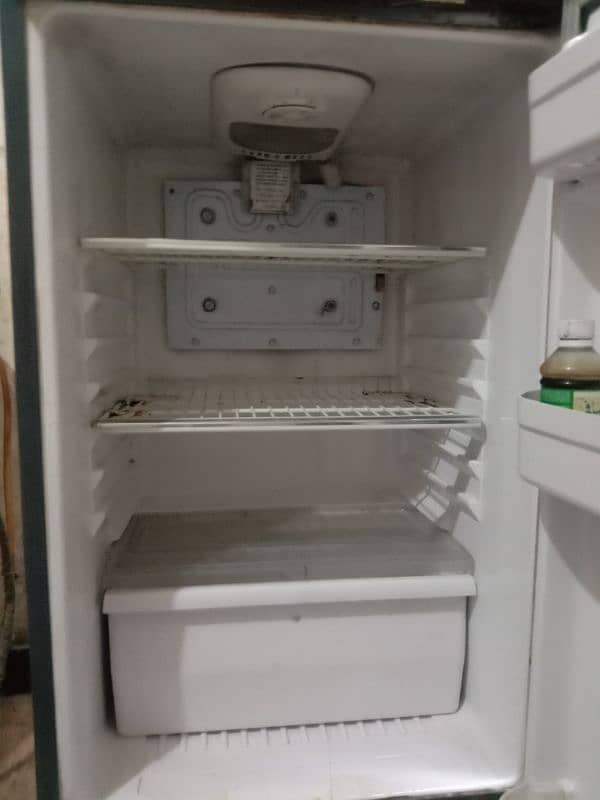 fridge waves  RS 37000 4