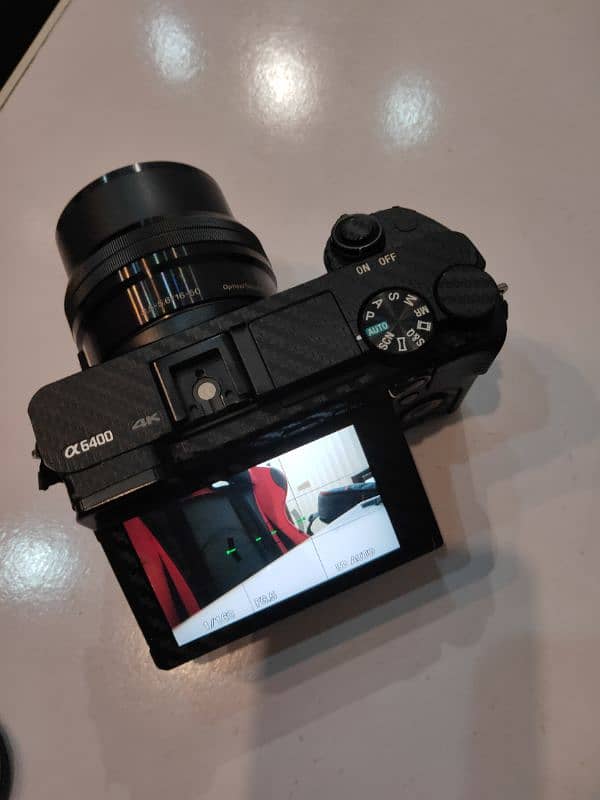 Sony a6400 with box & kit lense 16-50mm 5