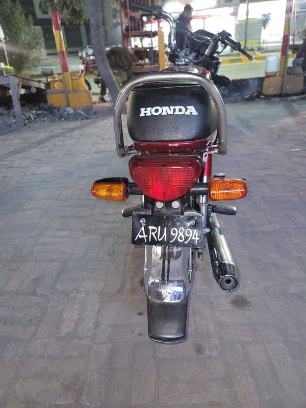 Honda CD 70 7